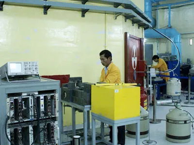Chia sẻ kinh nghiệm vận hành lò phản ứng hạt nhân ảnh 2