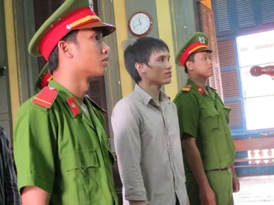 Không mâu thuẫn vẫn đâm chết bạn tù, lãnh án tử hình