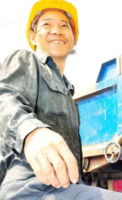 Nụ cười lạc quan.