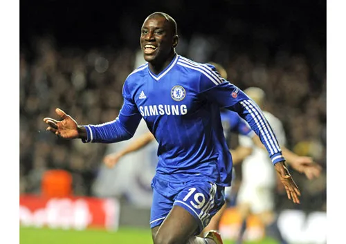 Demba Ba đang nỗ lực chứng tỏ và Chelsea có thể hưởng lợi vì điều đó.