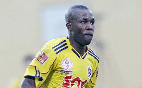 Vua phá lưới 2004 Đặng Amaobi đã chính thức khoác áo đội bóng xứ Thanh ở giai đoạn 2 V-League.