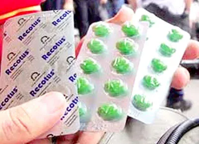 Thuốc Recotus có chứa chất ảo giác đã khiến 6 học sinh lớp 7 Trường THCS Tăng Bạt Hổ A (quận 4) bị ngộ độc.