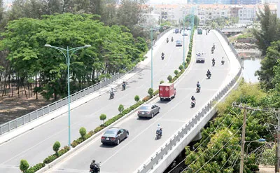 “Gỡ rối” giao thông nhờ xã hội hóa