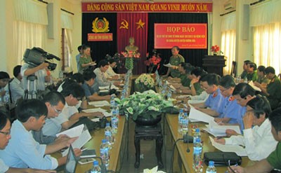 At press conference about investigation of children's deaths in Quang Tri Province (Photo: SGGP)