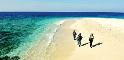 Tuần tra bảo vệ biển đảo.