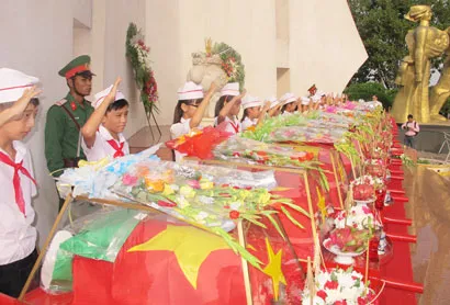 Đắk Lắk: An táng 16 hài cốt liệt sỹ hy sinh tại Campuchia