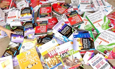 Đơn độc chống sách lậu