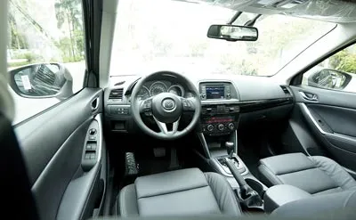 Nội thất sang trọng, rộng rãi của Mazda CX-5
