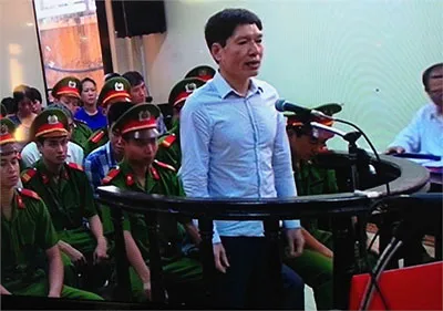 Phiên tòa phúc thẩm xét xử Dương Tự Trọng và đồng phạm "Tổ chức người khác trốn đi nước ngoài": Nhiều nhân chứng vắng mặt