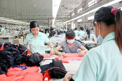 Hỗ trợ doanh nghiệp ổn định sản xuất kinh doanh
