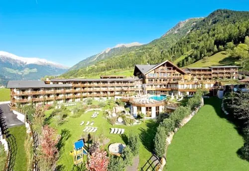 Quang cảnh khu resort Andreus.