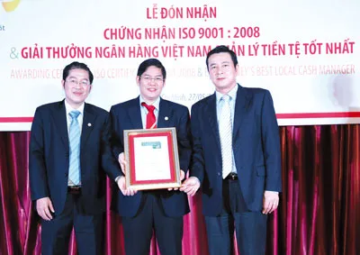 HDBank nhận giải thưởng “Ngân hàng VN quản lý tiền tệ tốt nhất”