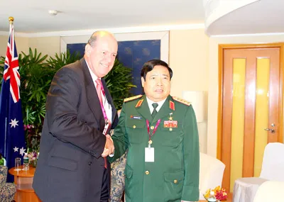 Bộ trưởng Phùng Quang Thanh: Lập trường của Việt Nam được hoan nghênh