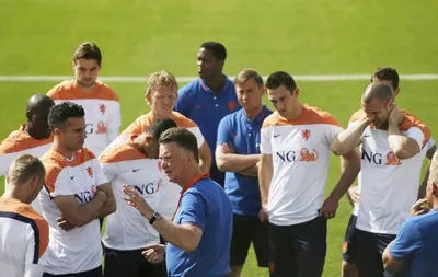 Đội tuyển Hà Lan: Khi “cơn lốc” mất bản sắc ảnh 1