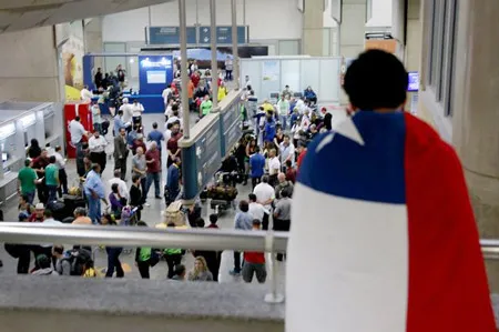 Brazil đình công ngay trước thềm trận khai mạc Worldcup ảnh 1