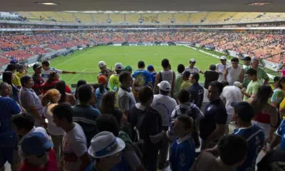 Đau đầu chất lượng sân ảnh 1