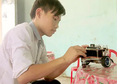 Cậu học trò đam mê sáng chế khoa học