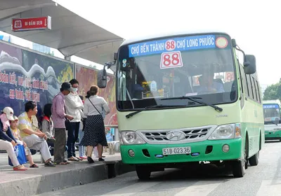 Xe buýt mới phù hợp với giao thông TPHCM