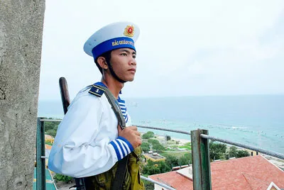 Gìn giữ biển đảo thân yêu.