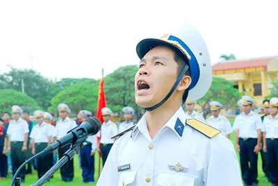 Dõng dạc lời thề giữa biển khơi.