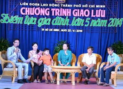 TPHCM tuyên dương 48 gia đình CNVC-LĐ tiêu biểu