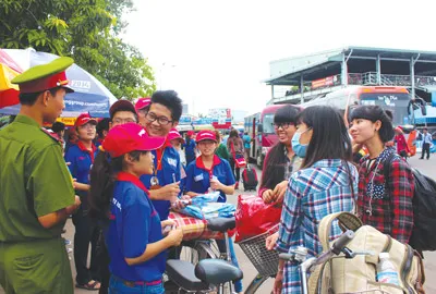 Tiếp sức mùa thi - “Thương hiệu” 18 năm trong lòng sĩ tử