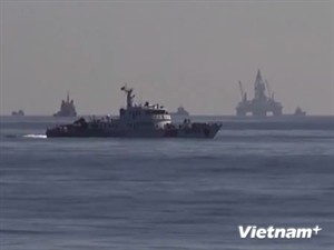 China's drilling rigs Haiyang Shiyou-981 and ships violate Vietnam's exclusive economic zone (Photo: Vietnam+)
