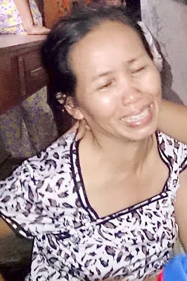 Mất con, mẹ bế tắc vì nợ