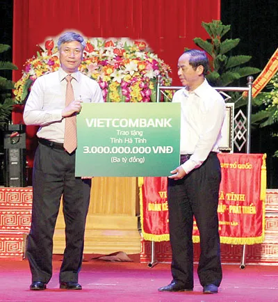 Vietcombank tặng 6 tỷ đồng xây dựng 2 trường học tại tỉnh Hà Tĩnh và Bắc Ninh ảnh 2