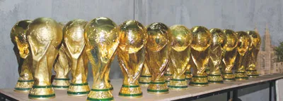 “Cúp vàng FIFA” của anh thợ cơ khí