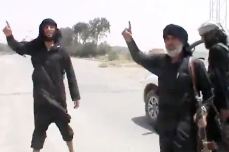 ISIL chiếm mỏ dầu chủ chốt gần biên giới với Iraq