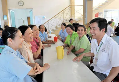 Công nhân về hưu thành... người nghèo. Bài 2: Vì sao lương hưu thấp?