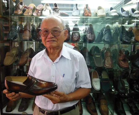 Người lưu giữ dấu chân ảnh 3