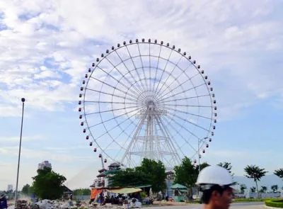 Đà Nẵng: Đưa vào hoạt động “Vòng quay Mặt Trời – Sun Wheel”