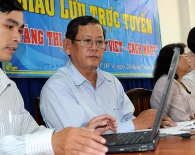 Giao lưu trực tuyến “Tăng thị phần hàng Việt - Cách nào?”