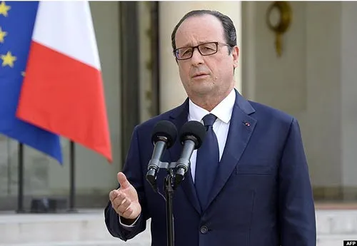 Tìm thấy hộp đen máy bay Algeria rơi