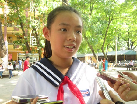 Pham Phuong Thao won the consolation prize at the 43rd UPU international Letter Writing Competition (Photo:SGGP)