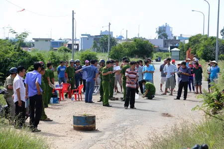 Phát hiện thi thể nam tại khu đất cạnh kênh Tàu Hũ