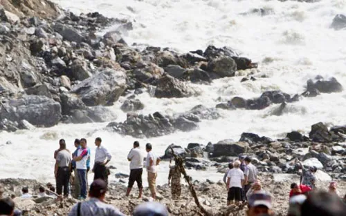 Lũ lụt tại Ấn Độ, Nepal làm hơn 100 người thiệt mạng