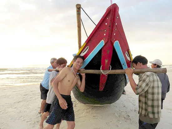 Ở nơi gánh thuyền ra biển