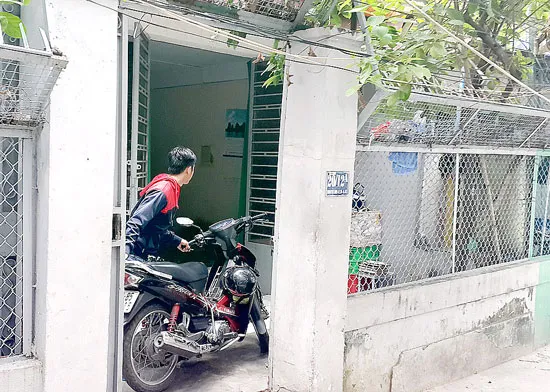 Dài cổ chờ sổ đỏ - Bài 1: Nợ như chúa Chổm