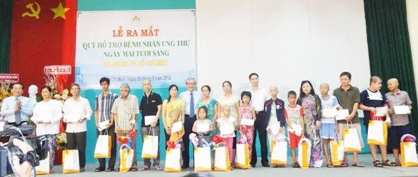 Ra mắt Quỹ Hỗ trợ bệnh nhân ung thư Ngày mai tươi sáng TPHCM