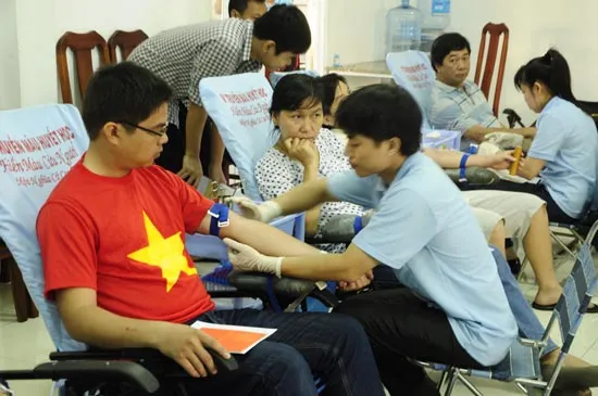 TPHCM: Hơn 110 cán bộ, đoàn viên tham gia hiến máu nhân đạo
