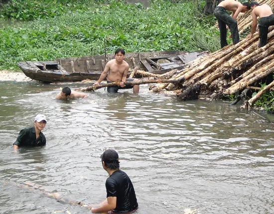 Công trình chống sạt lở ở TPHCM thi công quá chậm
