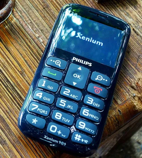 Philips Xenium X2566: Thiết kế riêng cho người lớn tuổi