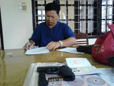 Quảng Bình: Bắt đối tượng vận chuyển trái phép 1.200 viên đạn qua biên giới