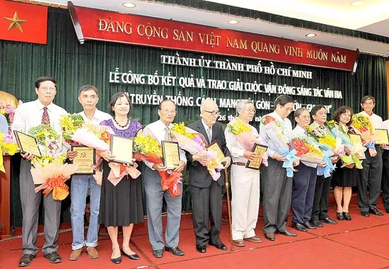 Tác phẩm Văn bia góp phần giáo dục lòng yêu nước, chủ nghĩa anh hùng cách mạng ảnh 2