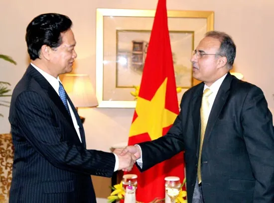 Đưa quan hệ hai nước phát triển mạnh mẽ