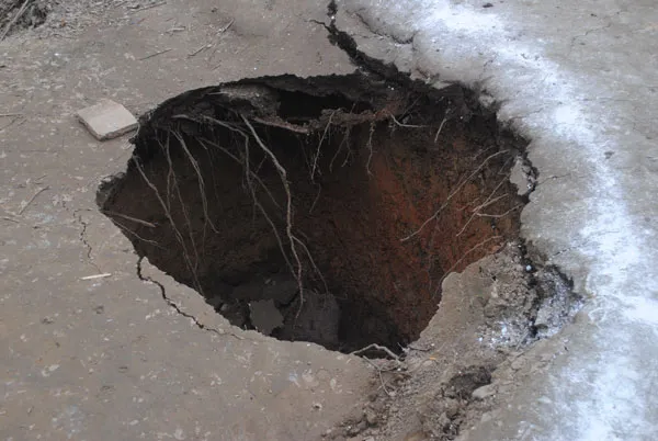 Thanh Hóa: “Hố tử thần”  có thể lan rộng