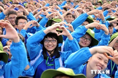 Only an estimated 10 percent of social work graduates work in social sectors, but the ratio has increased in the last two or three years. — Photo VNA